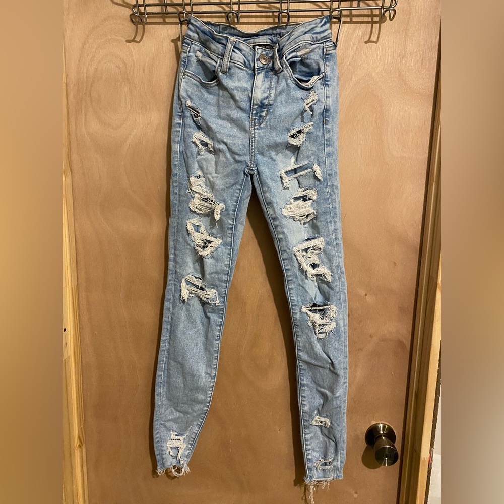 American Eagle Outfitters Distressed Jeggings